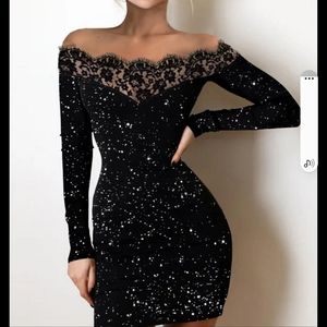 Off shoulder contrast lace glitter bodycon dress